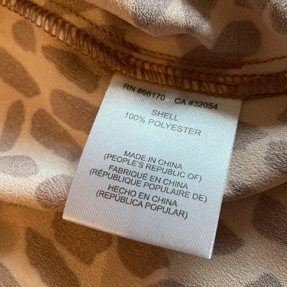 SALE!! NWT Anthropologie Nadine Leopard print Top XS - Picture 8 of 9